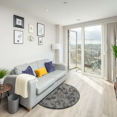 Vertex Luxury Suite Croydon Exterior photo